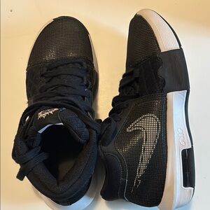 Nike Lebron Witness 8 Black and White Basketball Sneakers